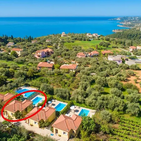 Villa Russa Alexandros *